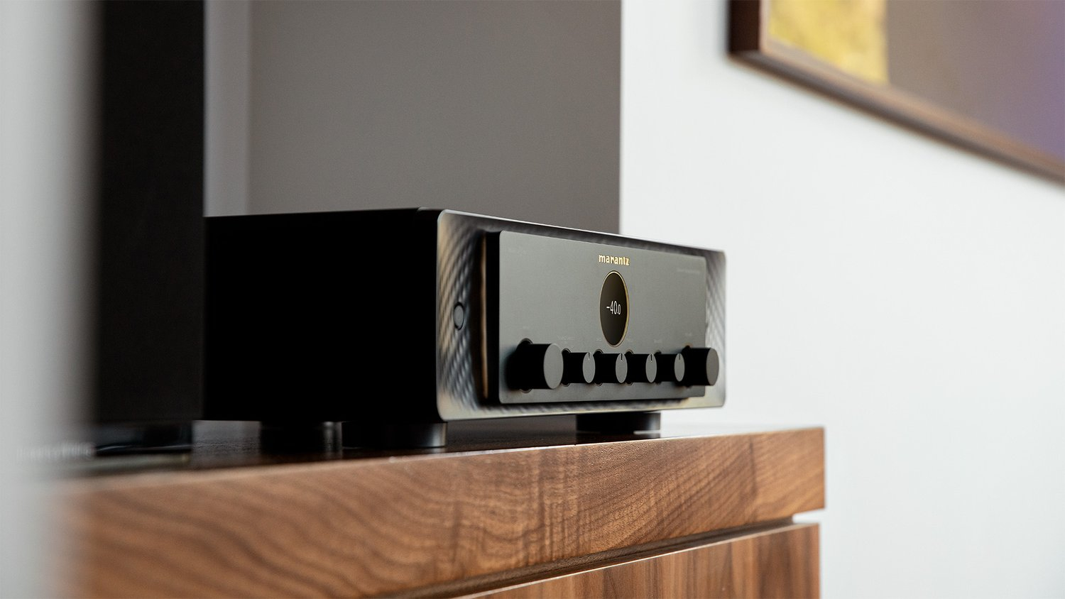 Integruoti stereo stiprintuvai