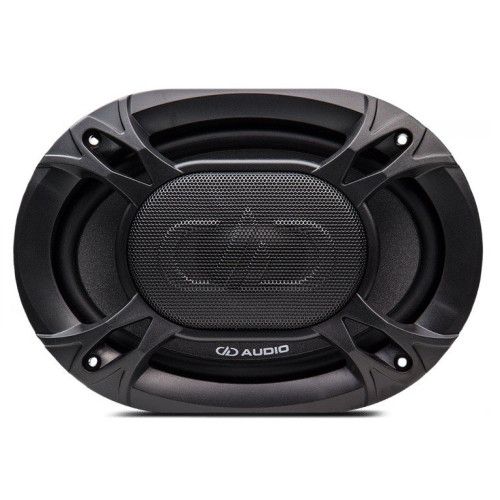 DD Audio DC6X9A, 6×9 colių automobilinis garsiakalbis su apsauginėmis grotelėmis, priekinis vaizdas.