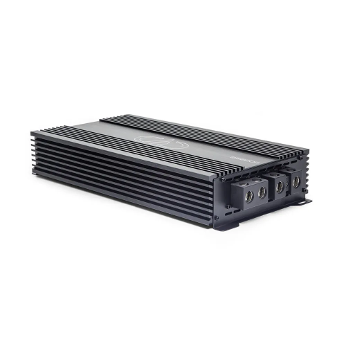 DD Audio SS6000, 6000 W RMS vieno kanalo automobilinis stiprintuvas, juodas aliuminio korpusas su aušinimo briaunomis ir maitinimo jungtimis.