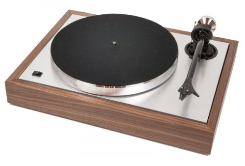 Pro-Ject THE CLASSIC Patefonas su 2M Silver Kartridžu