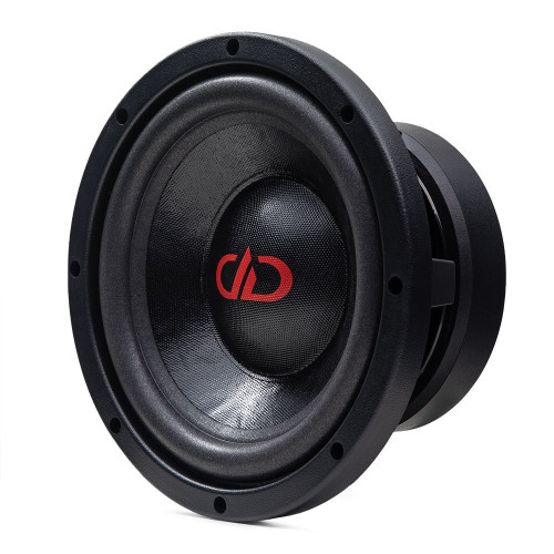 DD Audio VO-W508-S2, 200 mm vidutinių ir žemų dažnių automobilinis garsiakalbis su juoda membrana ir raudonu DD logotipu, vaizdas iš priekio ir šono.